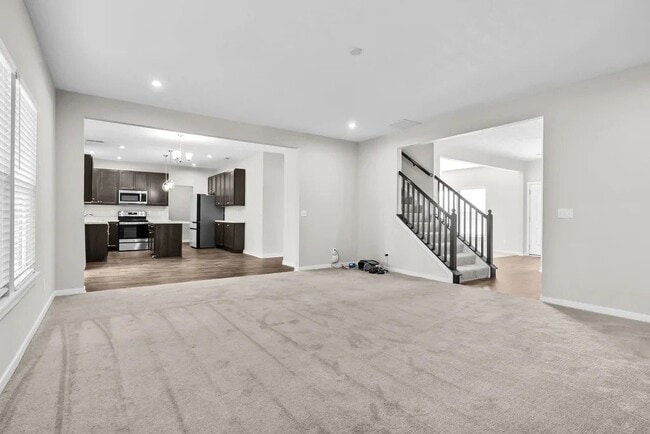 Photo - 367 Birchwood Dr
