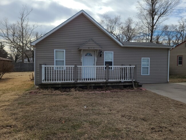 Frente de la casa - 921 E 11th Ave