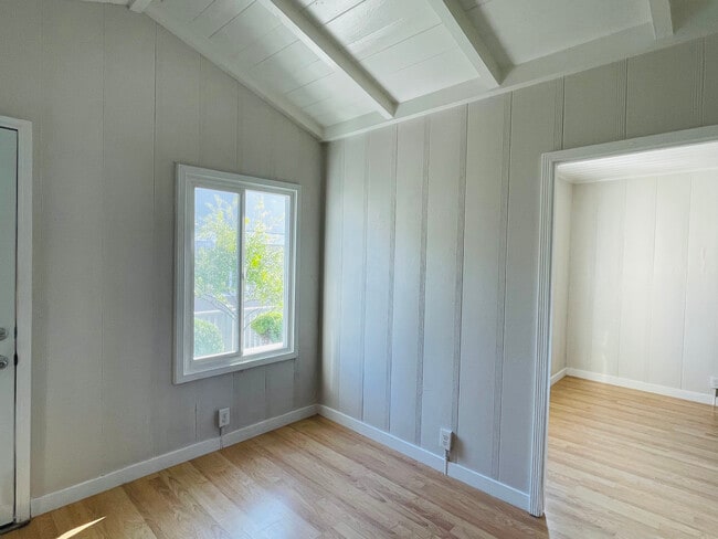 Photo - 31622 Coast Hwy Unidad B