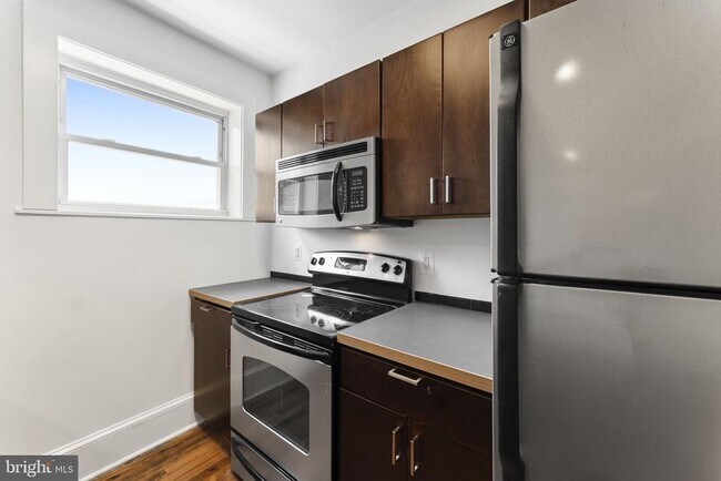 Photo - 5150 Ridge Ave Unidad 2