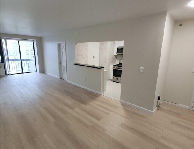 Photo - 45 River Dr S Unit 2914