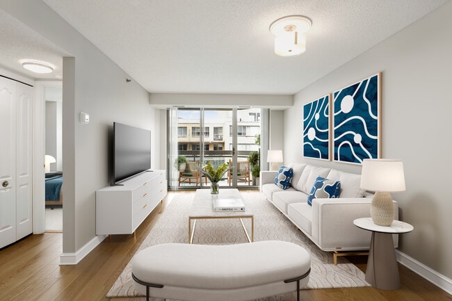 Photo - Winston House