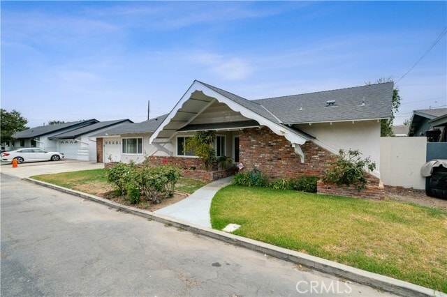 Photo - 1019 E Walnut Ave