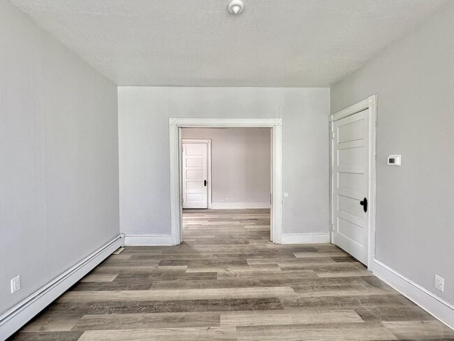 151 Oxford St