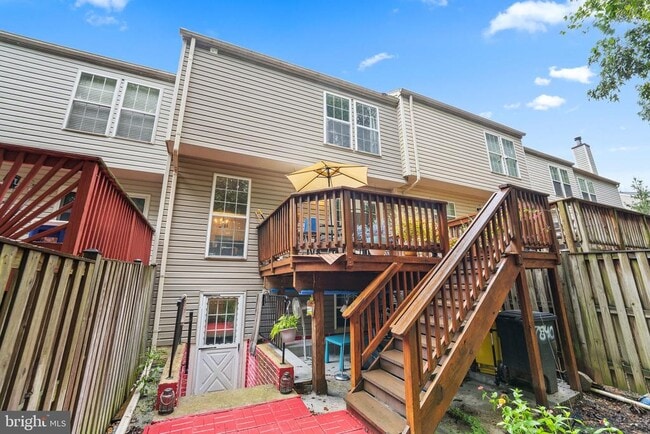 Photo - 7840 Foxfarm Ln