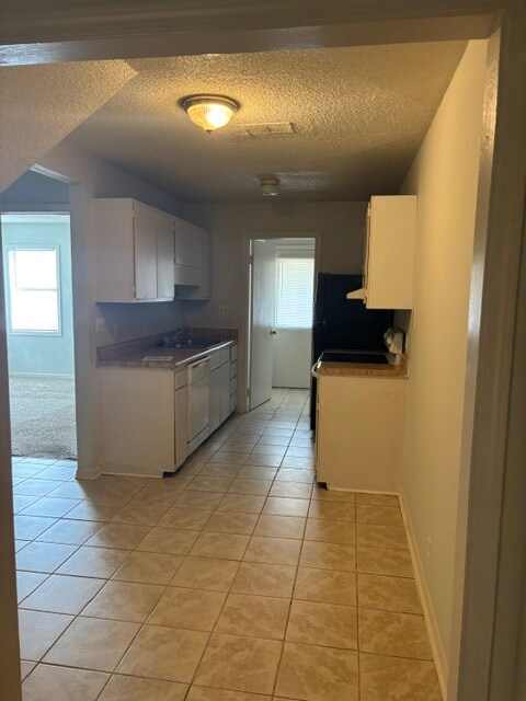 Photo - 755 Burcale Rd