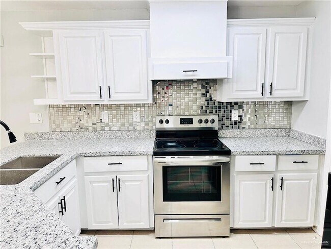 Photo - 213 S 49th St