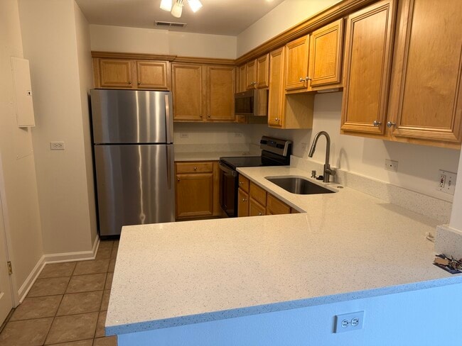 Photo - 1635 N Milwaukee Ave