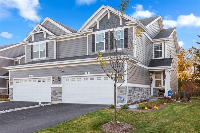 Building Photo - 271 Charlestowne Lakes Dr