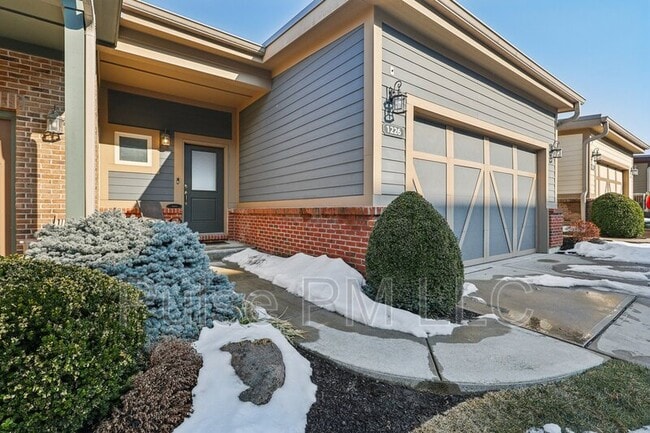 Photo - 1226 Grays Peak