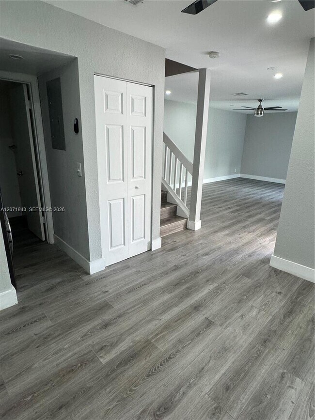 2528 NW 99th Ave