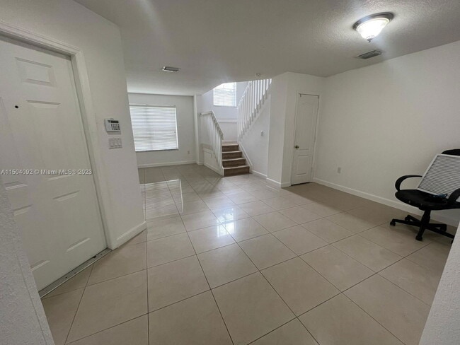 Photo - 3038 SW 129th Ter