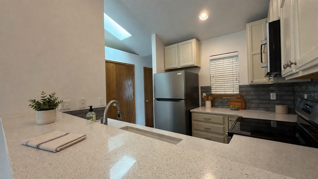 Photo - 1042 Tierra Ln