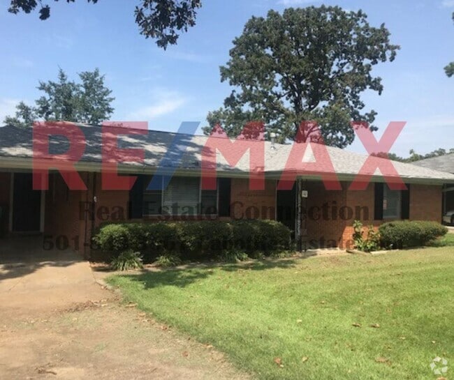 Building Photo - Sorry No Smoking and No Pets Permitted Rental