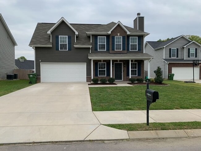 Building Photo - Maryville 37804 - 3 Bedroom, 2.5 Bath Home - Contact Debra Johnson (865) 591-8281
