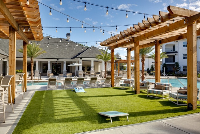 Vintage Amelia Island Apartments