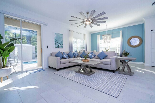 2501 Reading Trail Unit SI ID1038612P
