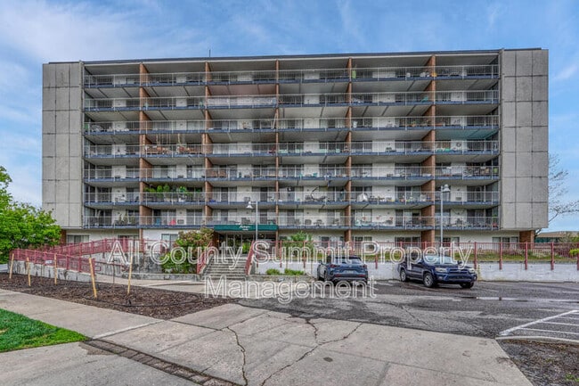 Building Photo - 4800 E Hale Pkwy Unit #802