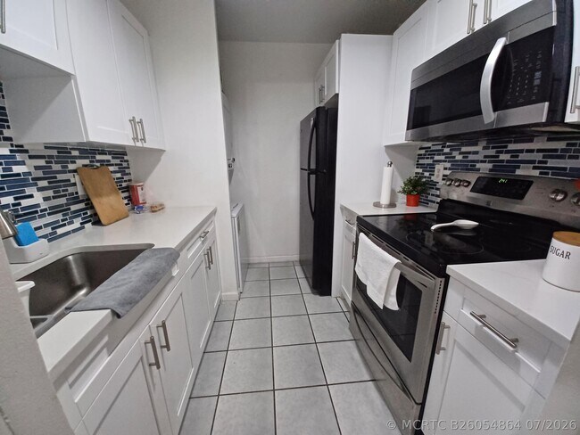 10036 Twin Lakes Dr Unit 37-f