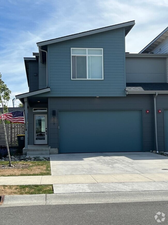 Building Photo - Beautiful Home in North Bellingham