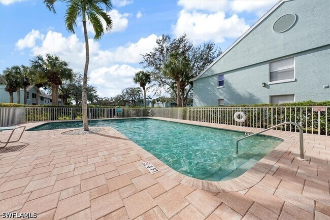 Photo - 149 Wading Bird Cir