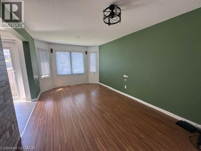 Photo - 30 Tweedsdale St