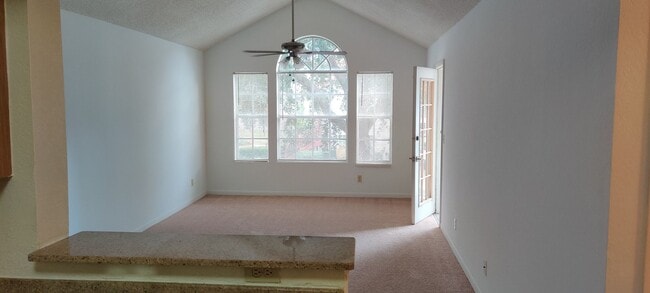 Lexington Place One Bedroom Condo - Lexington Place One Bedroom Condo Unidad 1325