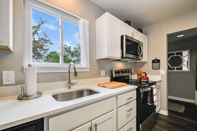Mill Creek Townhomes