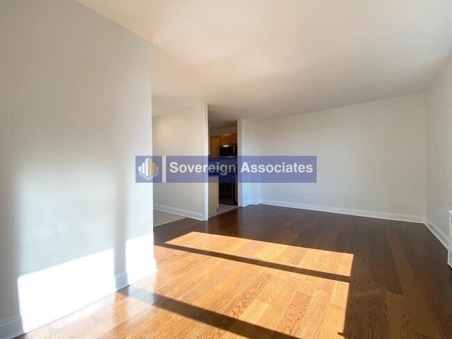3333 Broadway Unit C26J