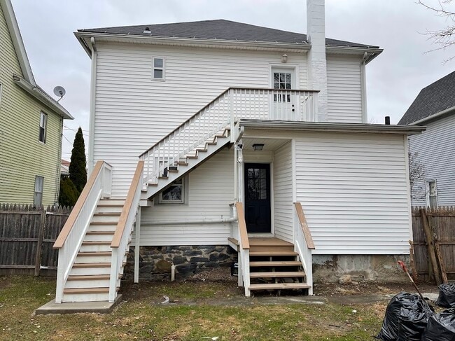 Photo - 40 John St Unit 40 John St - 2nd Fl