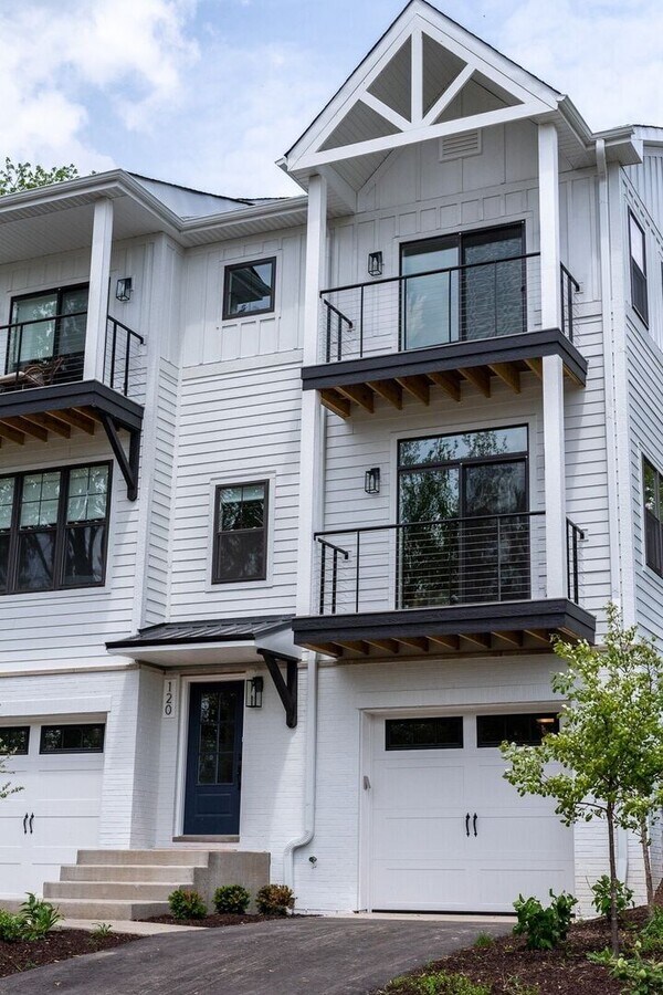 Photo - Fontana Contemporary Furnished Townhome Av...