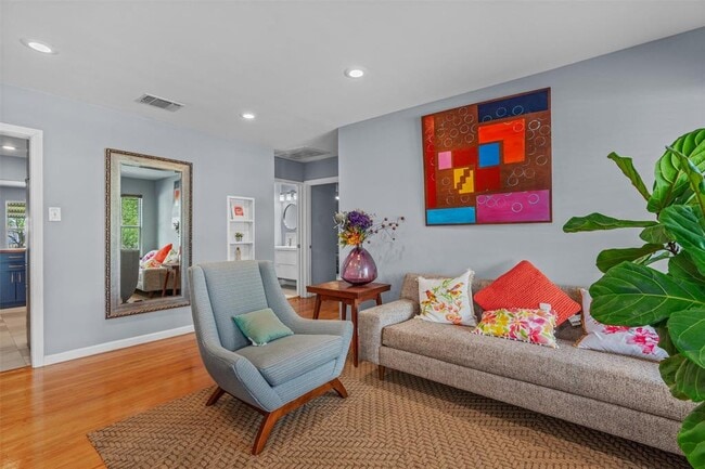 Photo - 8303 Lazy Ln