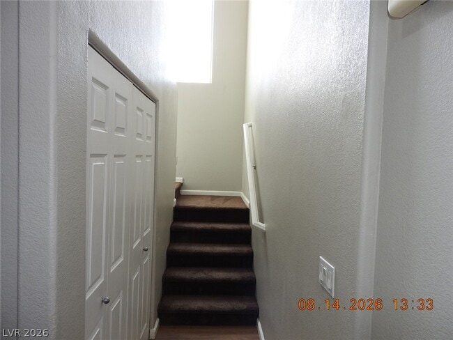 8416 W Viansa Loma Ave