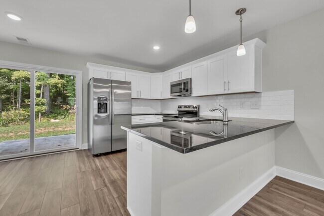 Photo - 227 W Point Dr