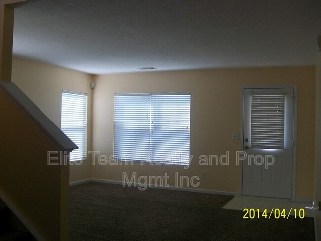 Photo - 1732 Carmenet Ln