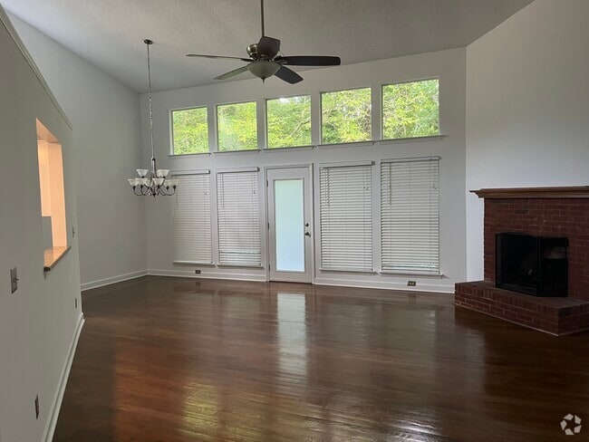 Building Photo - 3412 Armitage Dr Rental