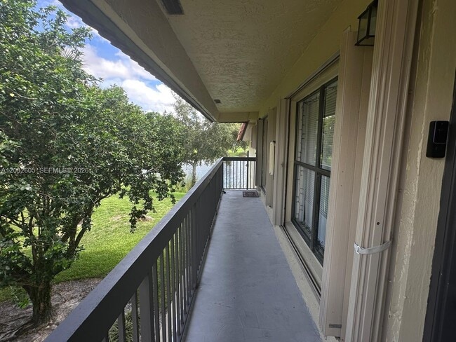 Photo - 10050 NW 6th St Unit 202