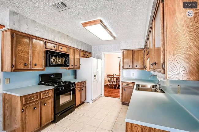 Room in House on Magic Hill Dr
