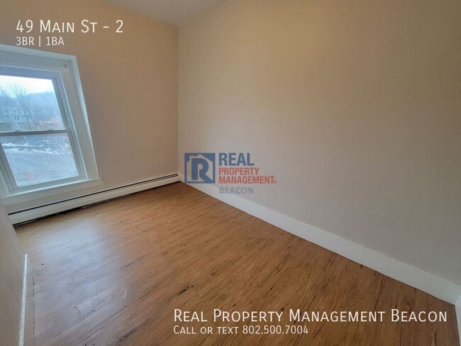 Photo - 49 Main St Unit 2
