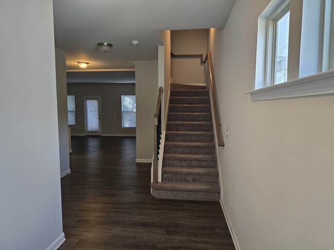 Photo - 159 Hardy Water Dr SE