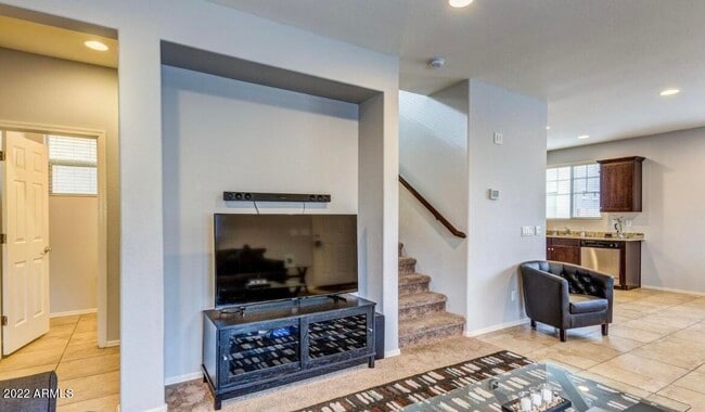 Photo - 2802 N 73rd Dr