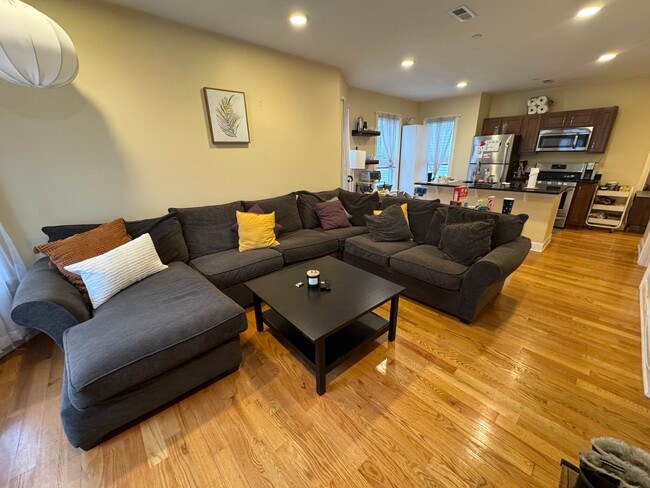 Photo - 10 Jay St Unit #2