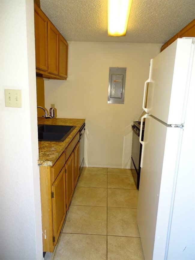 Photo - 212 N Troy Ave