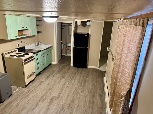 Photo - 914 8th Ave S Unidad 5