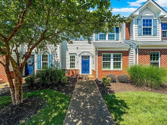 Photo - 402 Lewis Burwell Pl