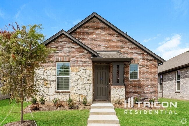 Building Photo - 2536 Finch Holw Dr Rental
