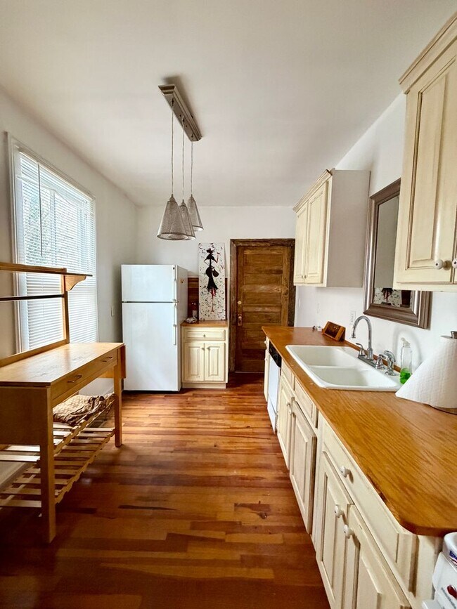 Photo - richland1706 Unit B