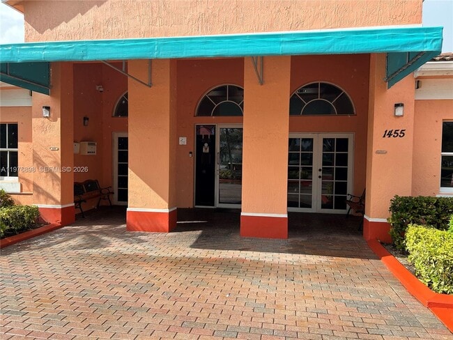 Photo - 2637 SE 16th Terrace Unit 203