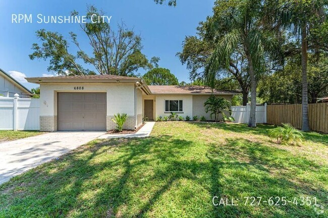 Building Photo - Coastal Living at Its Finest: Fully Furnis... Rental