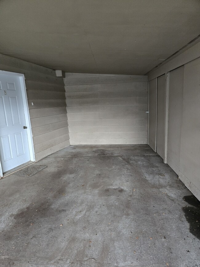 Fotografía del edificio - 4720 SE 52nd Ave Unidad B